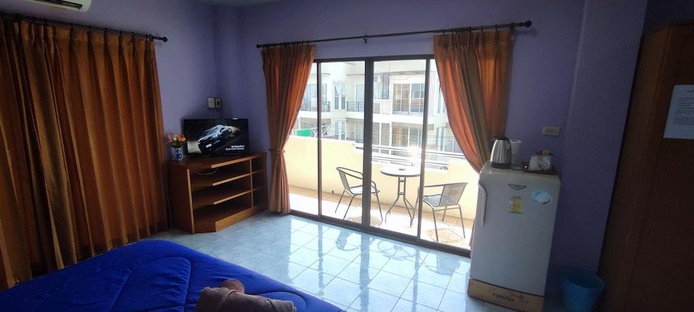 Wisma tamu Traveller's Rest Sports Bar
