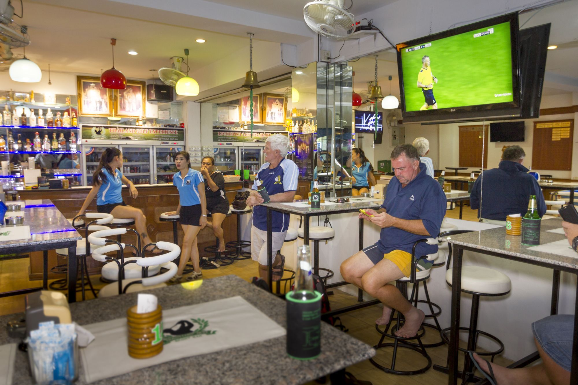 Wisma tamu Traveller's Rest Sports Bar